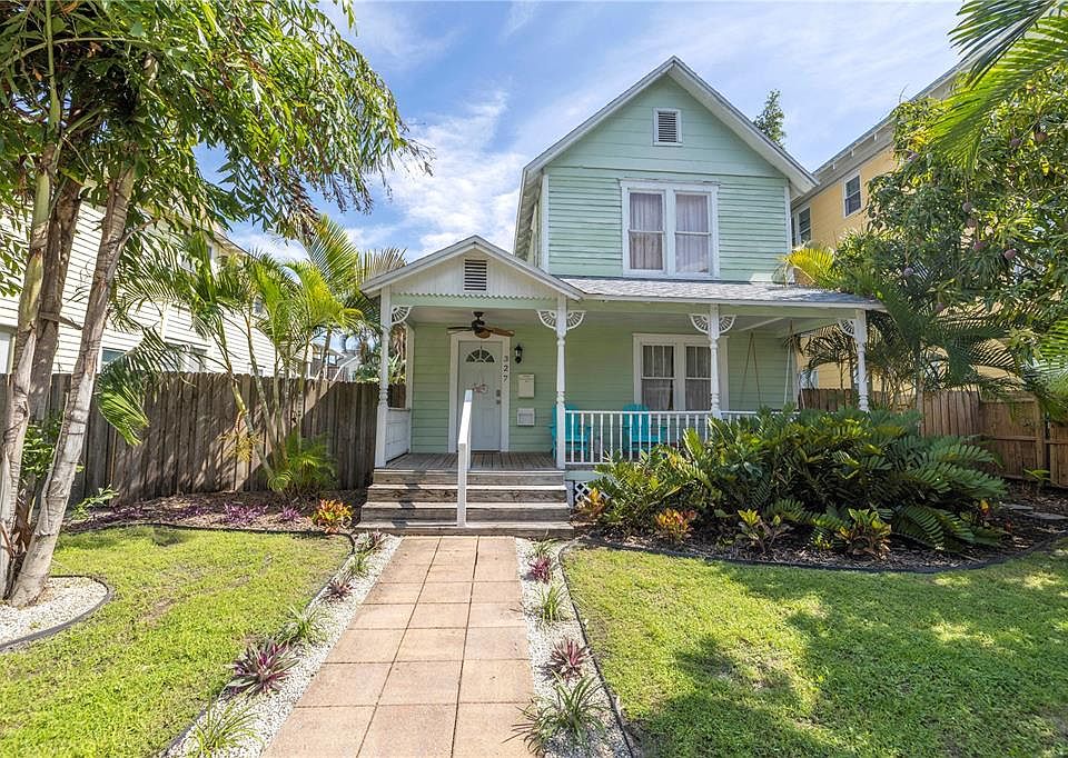 1st image of 327 7TH AVENUE N