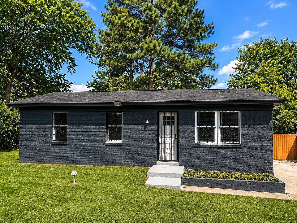 425 Gainsville Ave