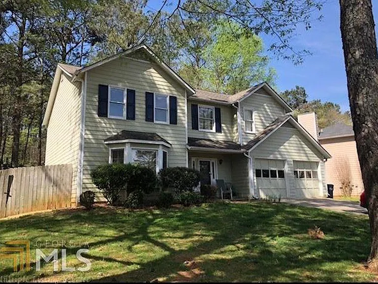 1811 Hickory Creek Ct NW — Photo 1