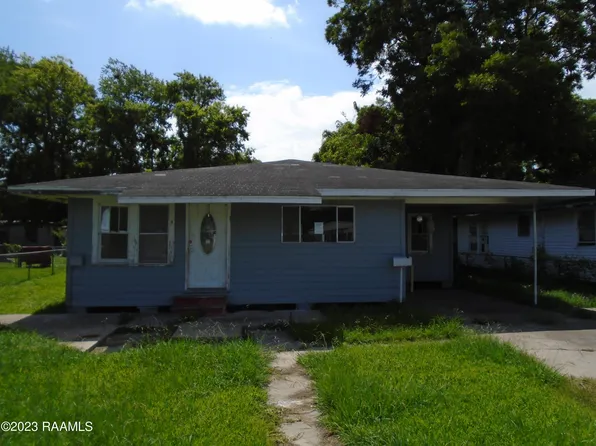 613 N Gertrude St, Abbeville, LA 70510