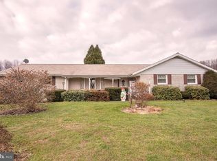 444 Orchard Rd, Fleetwood, PA 19522