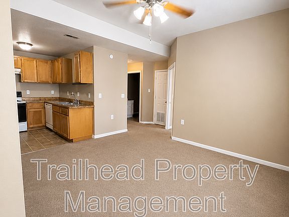 3rd image of 215 S Hudson St APT C2