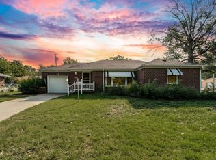2052 S Volutsia Ave, Wichita, KS 67211