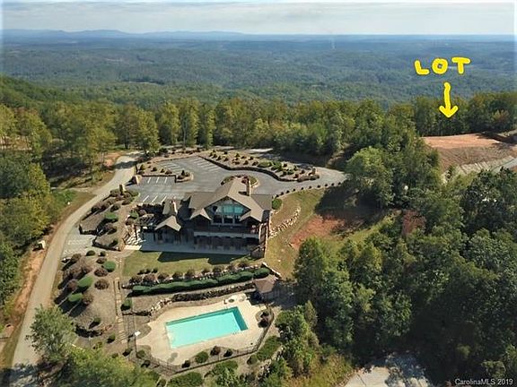 2nd image of 670 Bills Mountain Trl