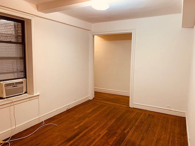 1st image of 325 W 77th St APT 1E
