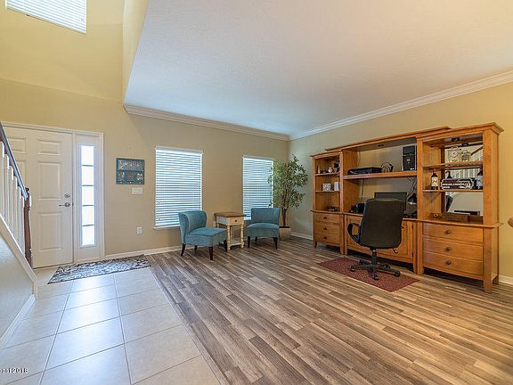 4th image of 1726 Litchfield Dr