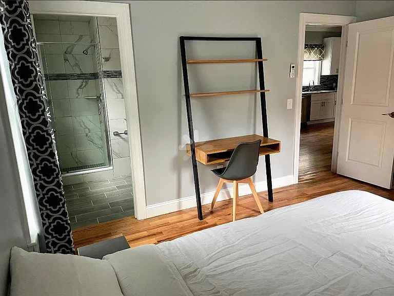 160-162 Transit St #160-1 — Photo 13