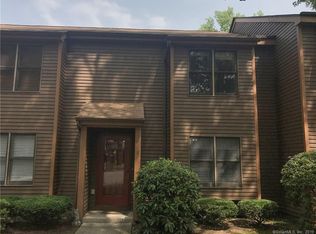 10 Cianci Ave APT 14, Plainville, CT 06062