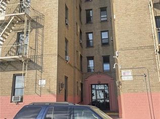 313 Brightwater Ct APT 2G, Brooklyn, NY 11235