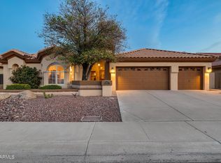 5807 W Del Lago Cir, Glendale, AZ 85308