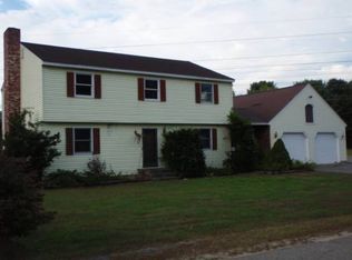 8 Lawson Ave, Franklin, NH 03235