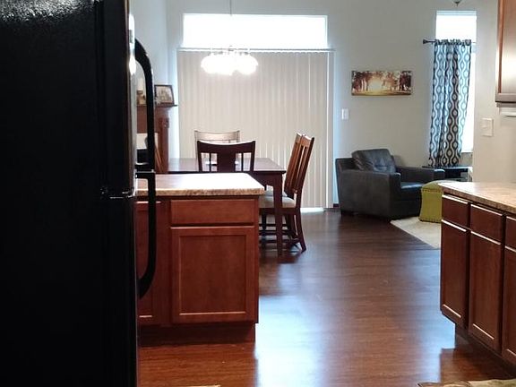 4th image of 306 N Main Ave APT 2