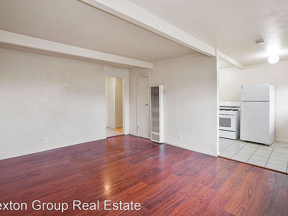 3rd image of 321 S 26th St #9430801
