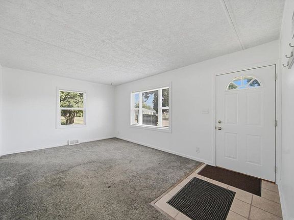 5th image of 312 Hill St