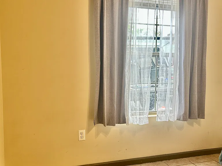 Fair St — Photo 10
