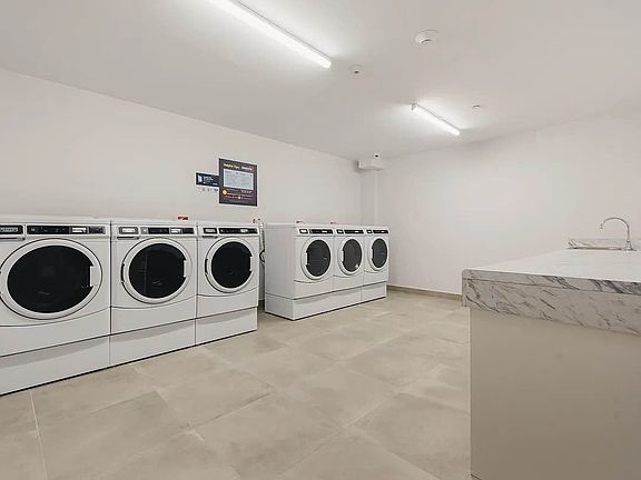 5th image of 869 Bushwick Ave #4B