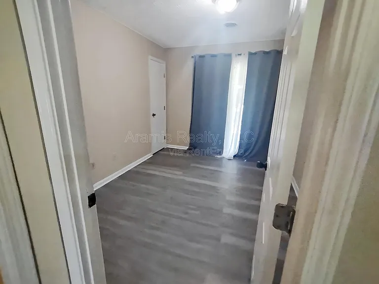 7479 Westlake Dr #2 — Photo 4