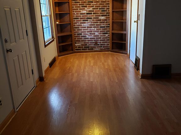 2nd image of 6321 Payne Ave