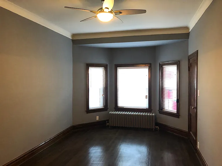 333 Elgin Ave #1 — Photo 6