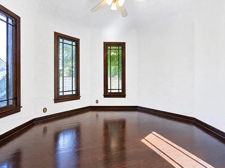 22030 Covello St #A & B — Photo 23