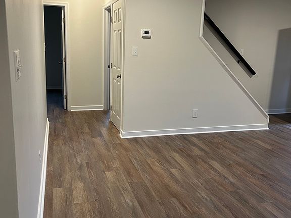 5th image of 9123 Farmington Dr