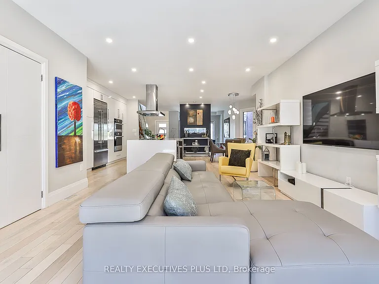 199 Beech Ave #MAIN HOUSE — Photo 18