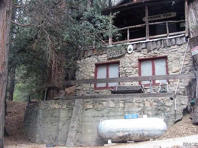 1st image of 22032 Waters Dr