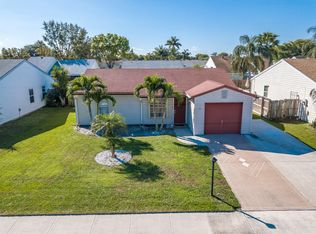 5158 Canal Cir S, Lake Worth, FL 33467