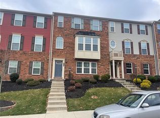 218 Thornapple Ln, Cranberry Township, PA 16066
