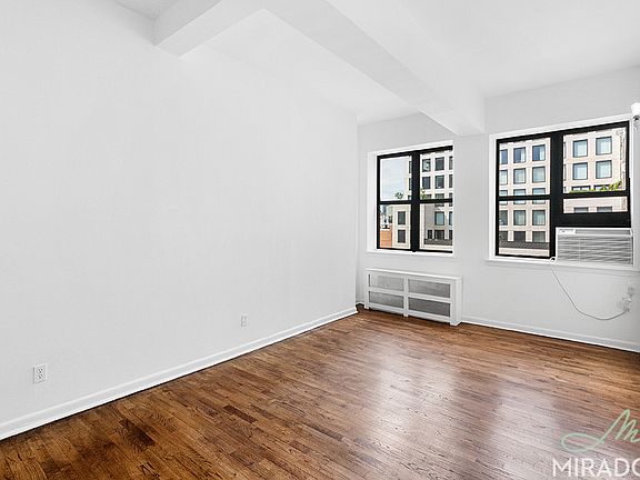 3rd image of 43 W 16th St APT 12H