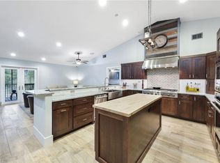 6036 Cedar Tree Ln, Naples, FL 34116