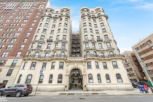 Sold by Brown Harris Stevens | media 17
