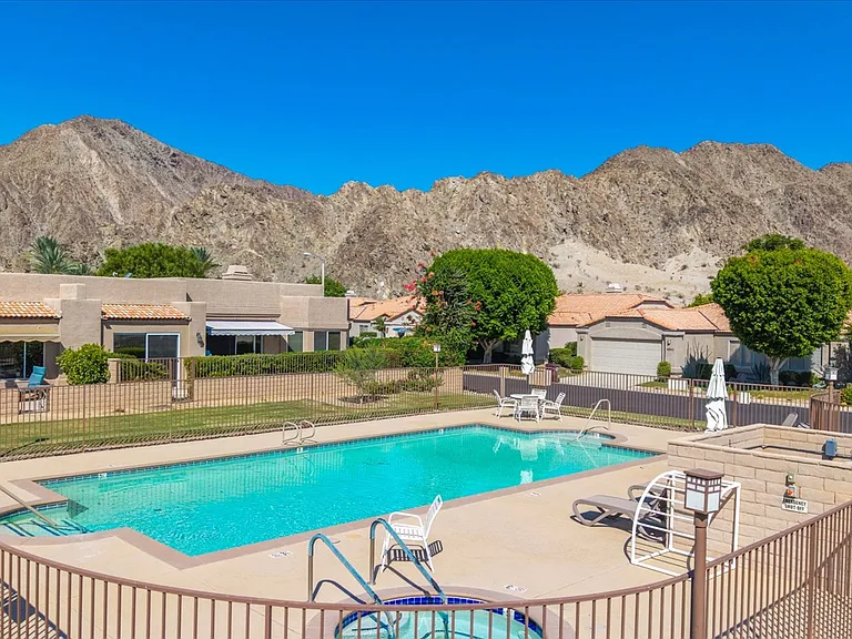 48137 Vista Cielo — Photo 47