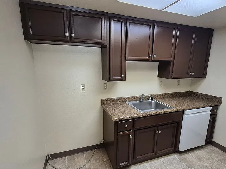 3332 Jayanne Way — Photo 24
