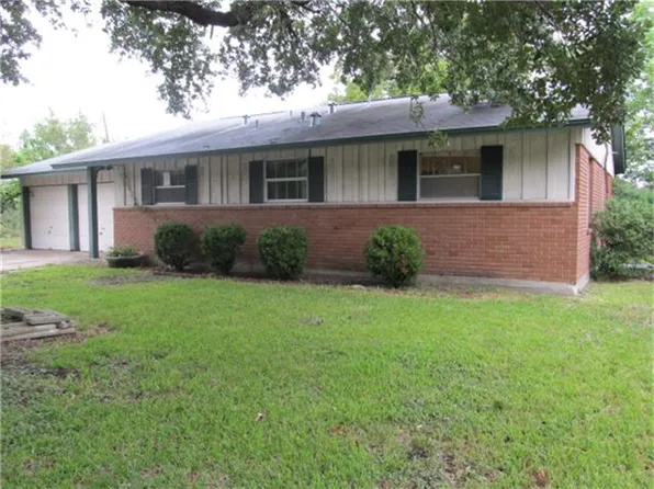 7934 Cedel Dr, Houston, TX 77055