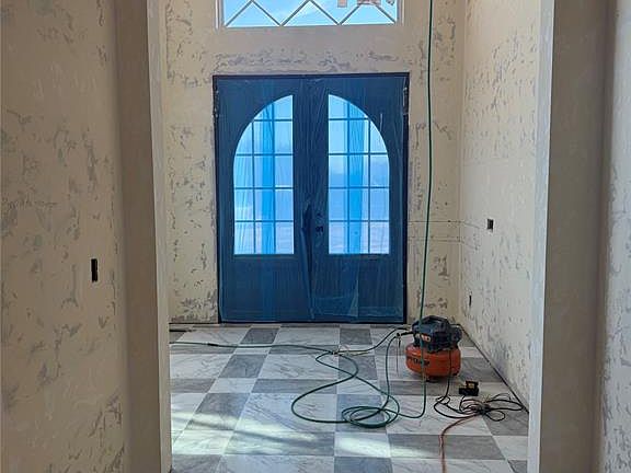 2nd image of 14725 Autumn Ridge Ln