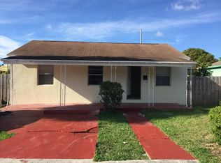 523 W 3rd St, Riviera Beach, FL 33404