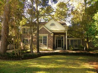 7 Robin Run Dr, Spring, TX 77381