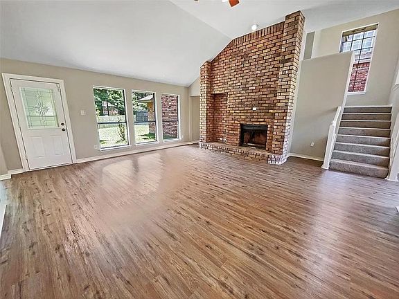 5th image of 844 Woodridge Dr