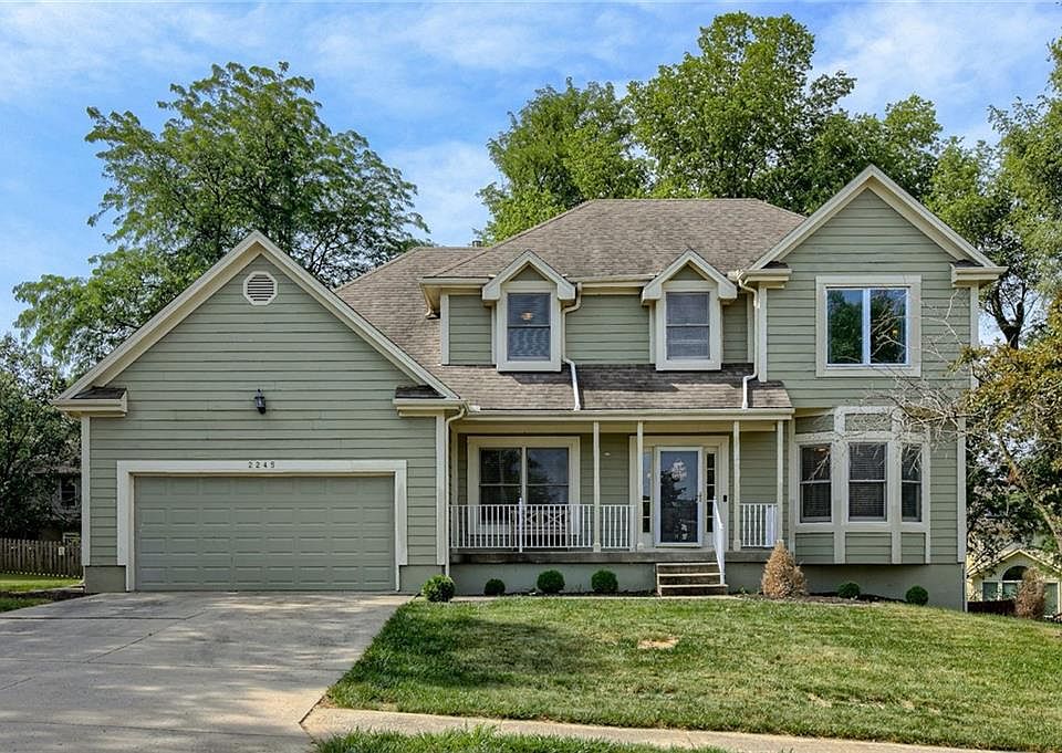 2245 SW Walden Dr, Lees Summit, MO 64081 Zillow