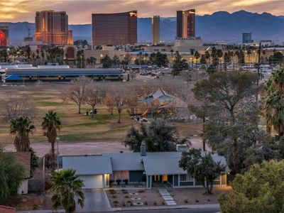 3731 Spencer St, Las Vegas, NV, 89119