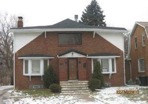 2nd image of 11526 S Bell Ave