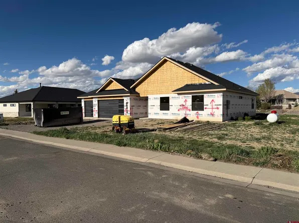 3011 Fortress Circle, Montrose, CO 81401