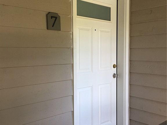 4th image of 12707 NE 120th St APT B7