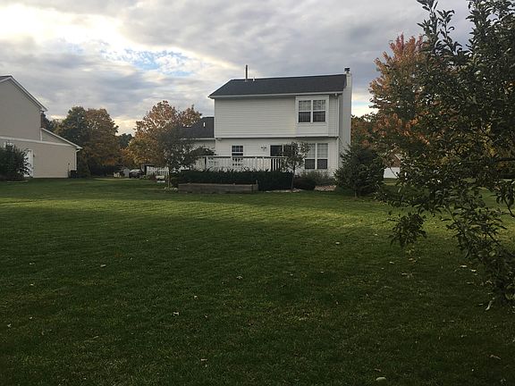 4th image of 6101 Lake Waldon Dr