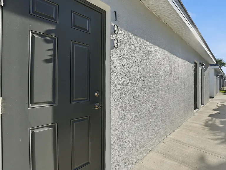 11851 Venetian Lagoon Dr #103 — Photo 9