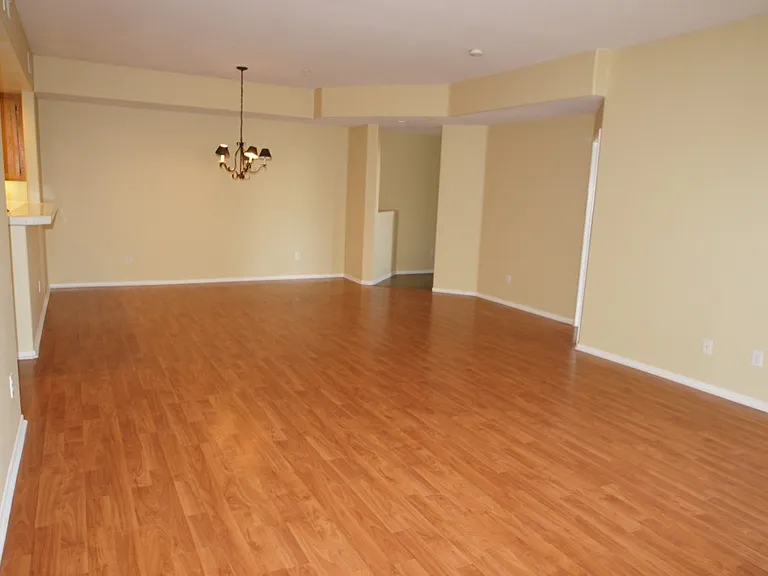 1338 Nicolette Ave #1022 — Photo 3