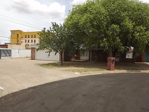 2nd image of 7001 Vicksburg Ave