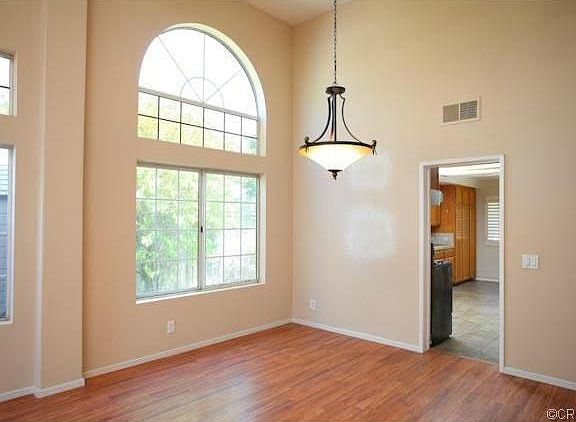 3rd image of 1249 Avenida Roundelay