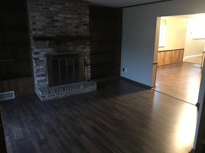 811 Southern Ave #B — Photo 6